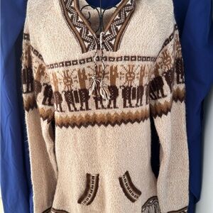 Women’s Beige and Brown Patterned Sweater